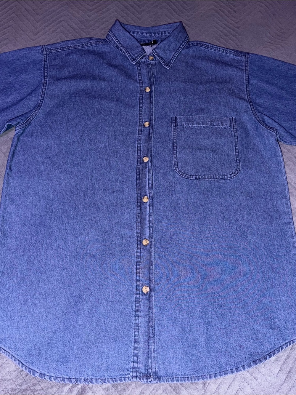 Cassee's Women's Blue Denim Shirt Size L Short Sleeve 100% Cotton Western Boho